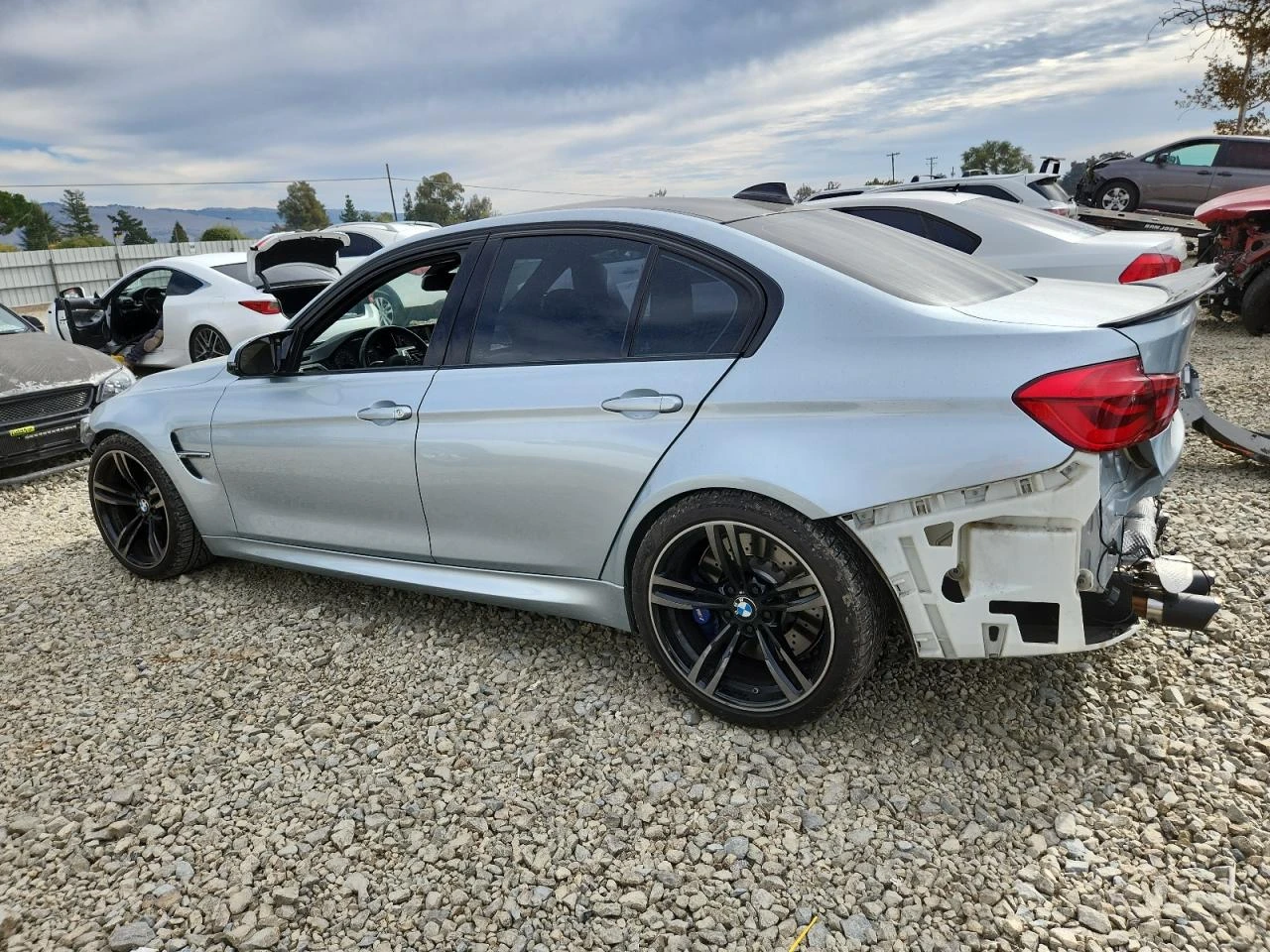 BMW M3 Лизинг * Клип на двигателя - изображение 2