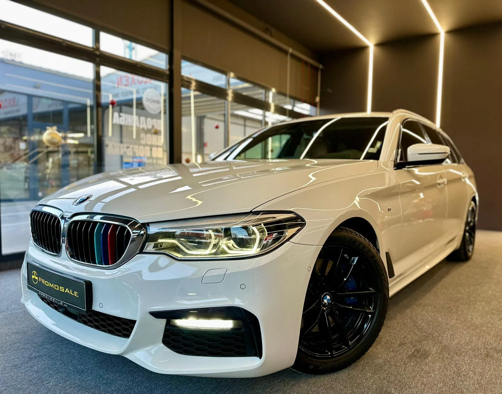 BMW 530 M* xDrive* Spotify* LED Adaptive* Лизинг - изображение 3