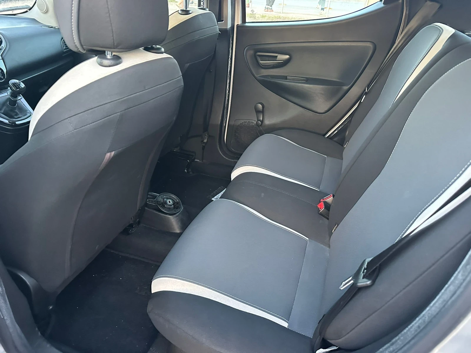 Lancia Y 0, 900CNG EURO6, снимка 8 - Автомобили и джипове - 53816867