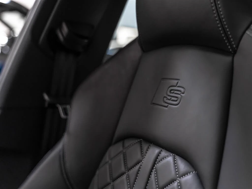 Audi S5 quattro* Prestige* АвтоКредит* (ЦЕНА ДО БГ), снимка 14 - Автомобили и джипове - 54002403