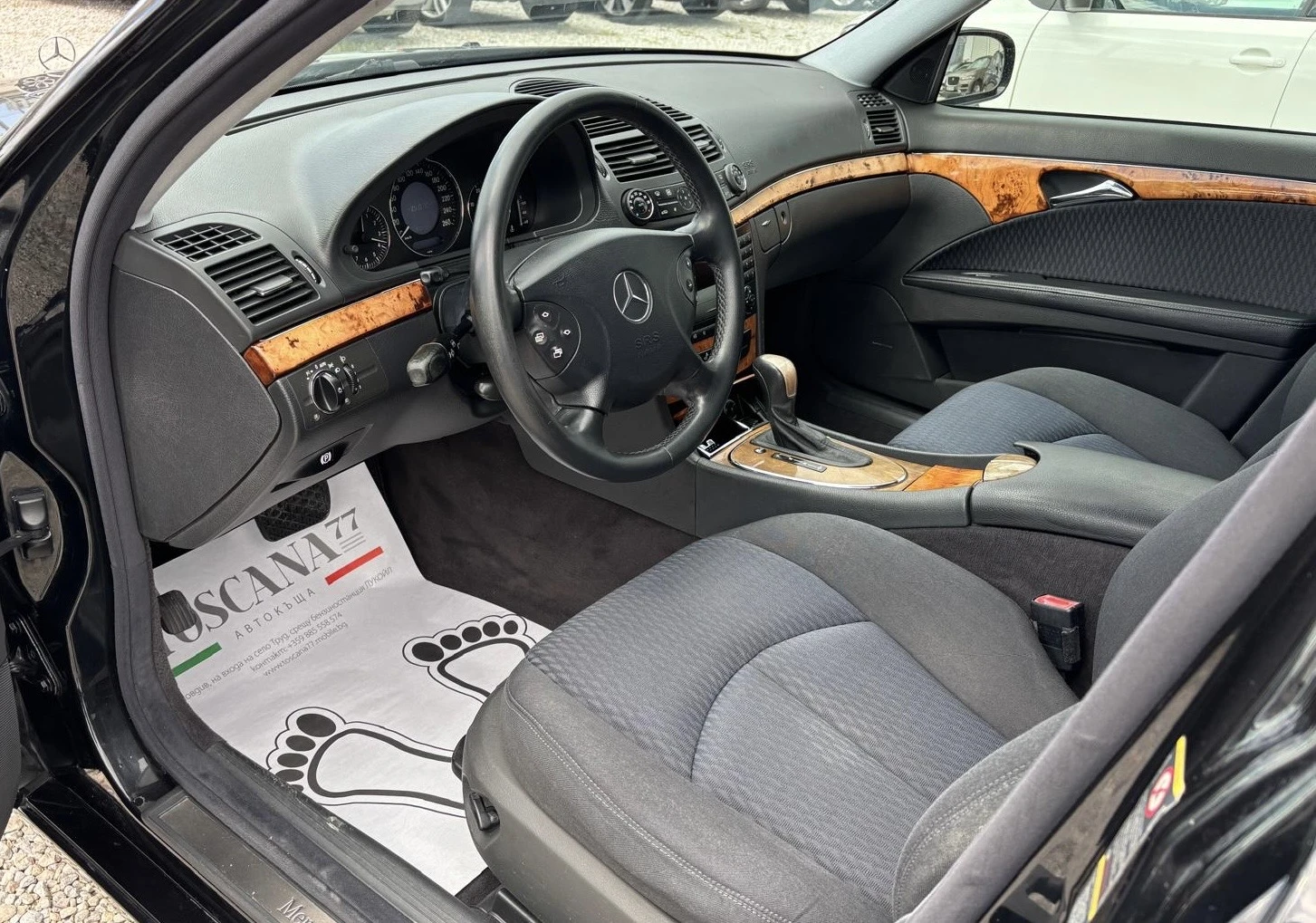 Mercedes-Benz E 270 cdi* Elegance* 177к.с., снимка 5 - Автомобили и джипове - 54109482