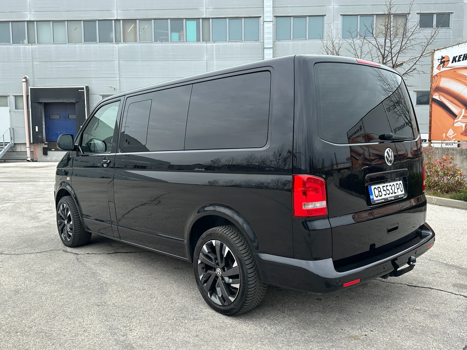 VW Multivan, снимка 3 - Автомобили и джипове - 54237815