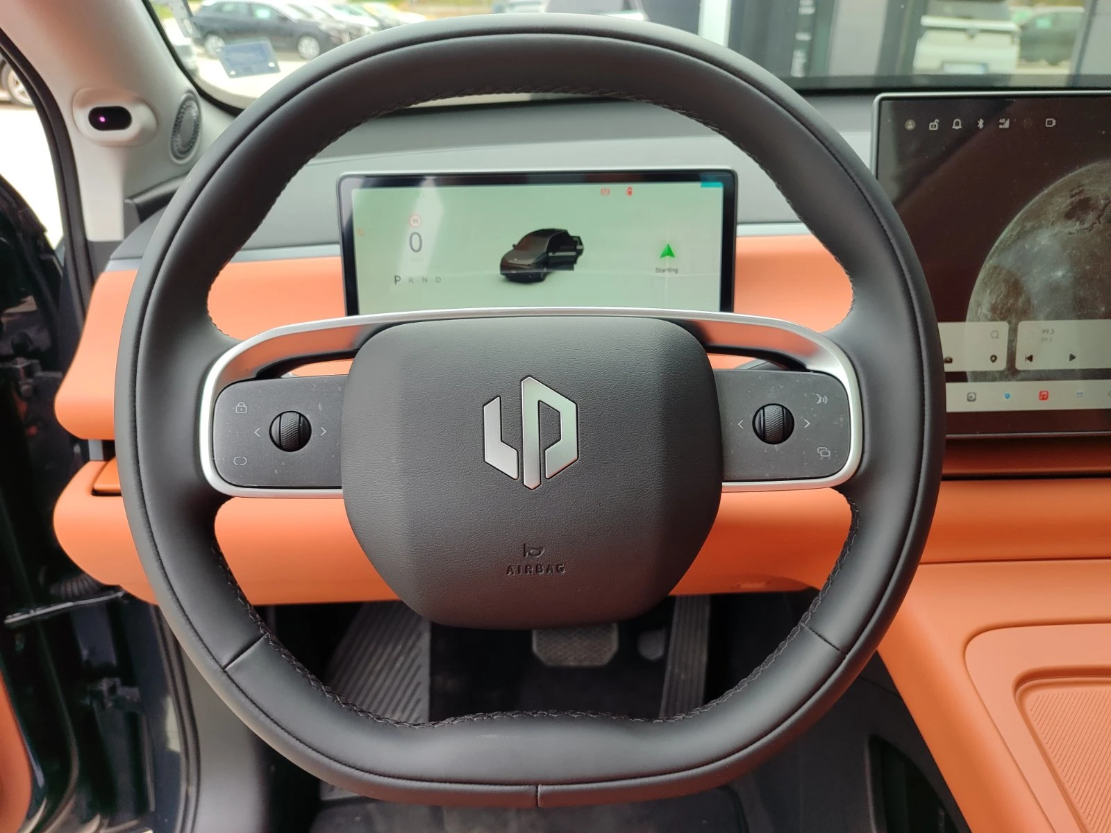 Leapmotor C10 LIFE BEV 160kW 69 9kWh, снимка 9 - Автомобили и джипове - 54351733