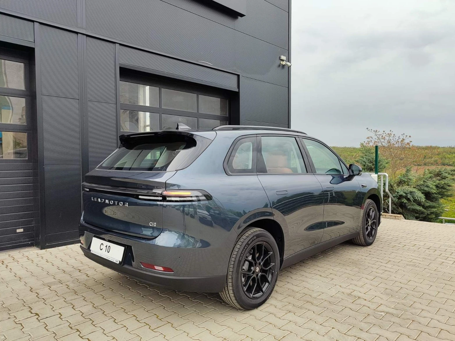 Leapmotor C10 LIFE BEV 160kW 69 9kWh, снимка 6 - Автомобили и джипове - 54351733