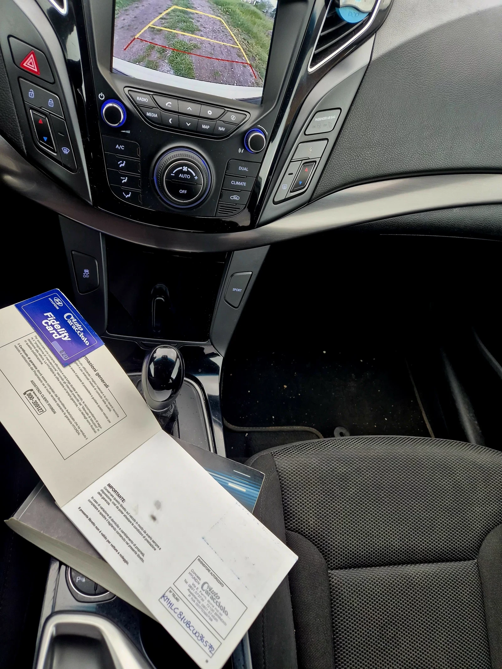 Hyundai I40 СЕРВИЗНА КНИЖКА, РЕАЛНИ КМ, снимка 8 - Автомобили и джипове - 54390854