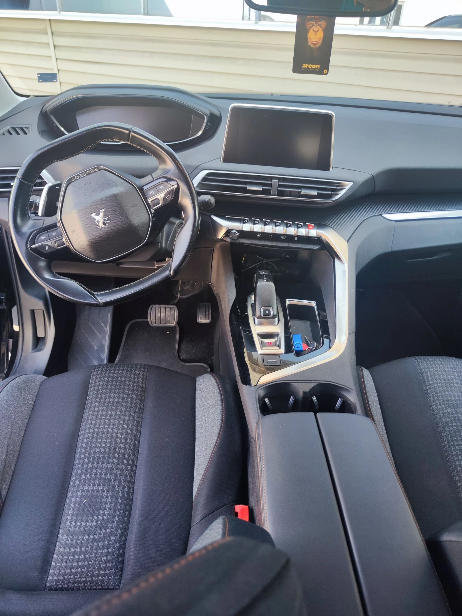 Peugeot 3008, снимка 4 - Автомобили и джипове - 54443194