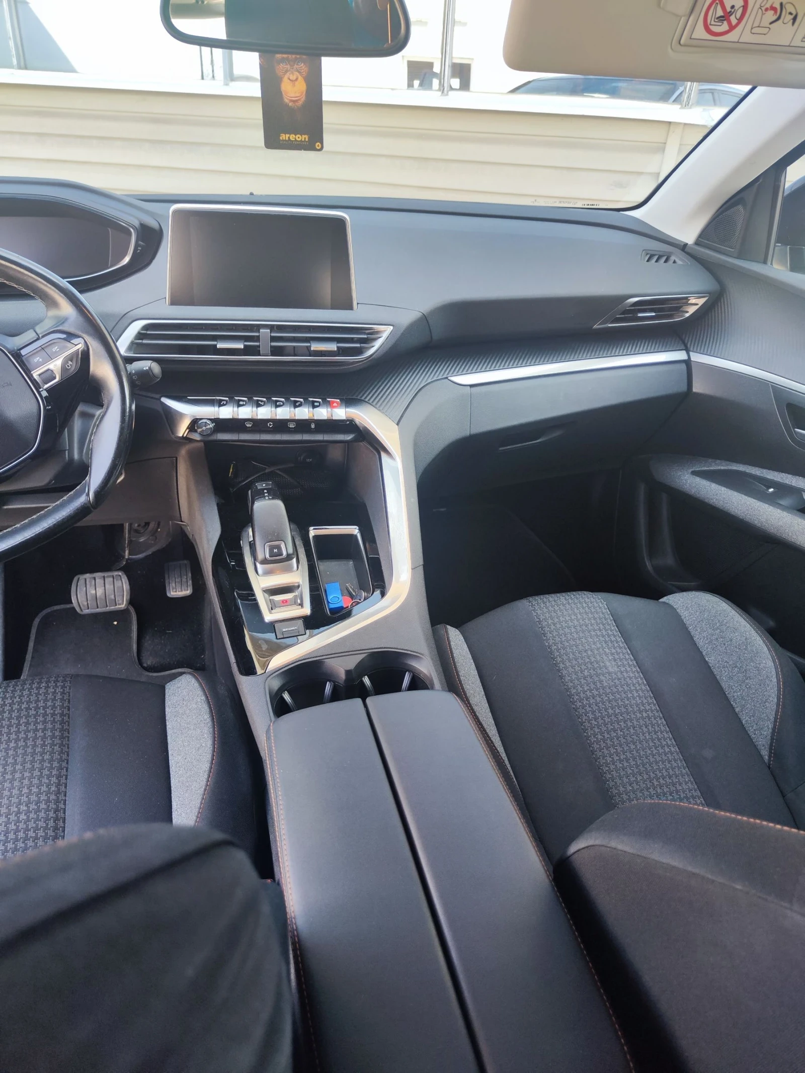Peugeot 3008, снимка 5 - Автомобили и джипове - 54443194