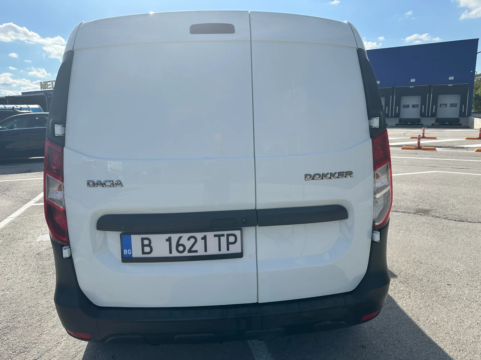 Dacia Dokker, снимка 5 - Автомобили и джипове - 54454573