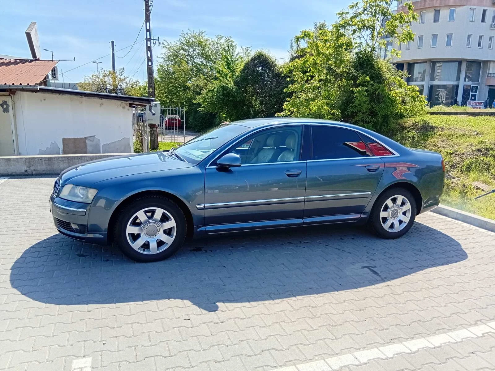 Audi A8, снимка 6 - Автомобили и джипове - 54458862