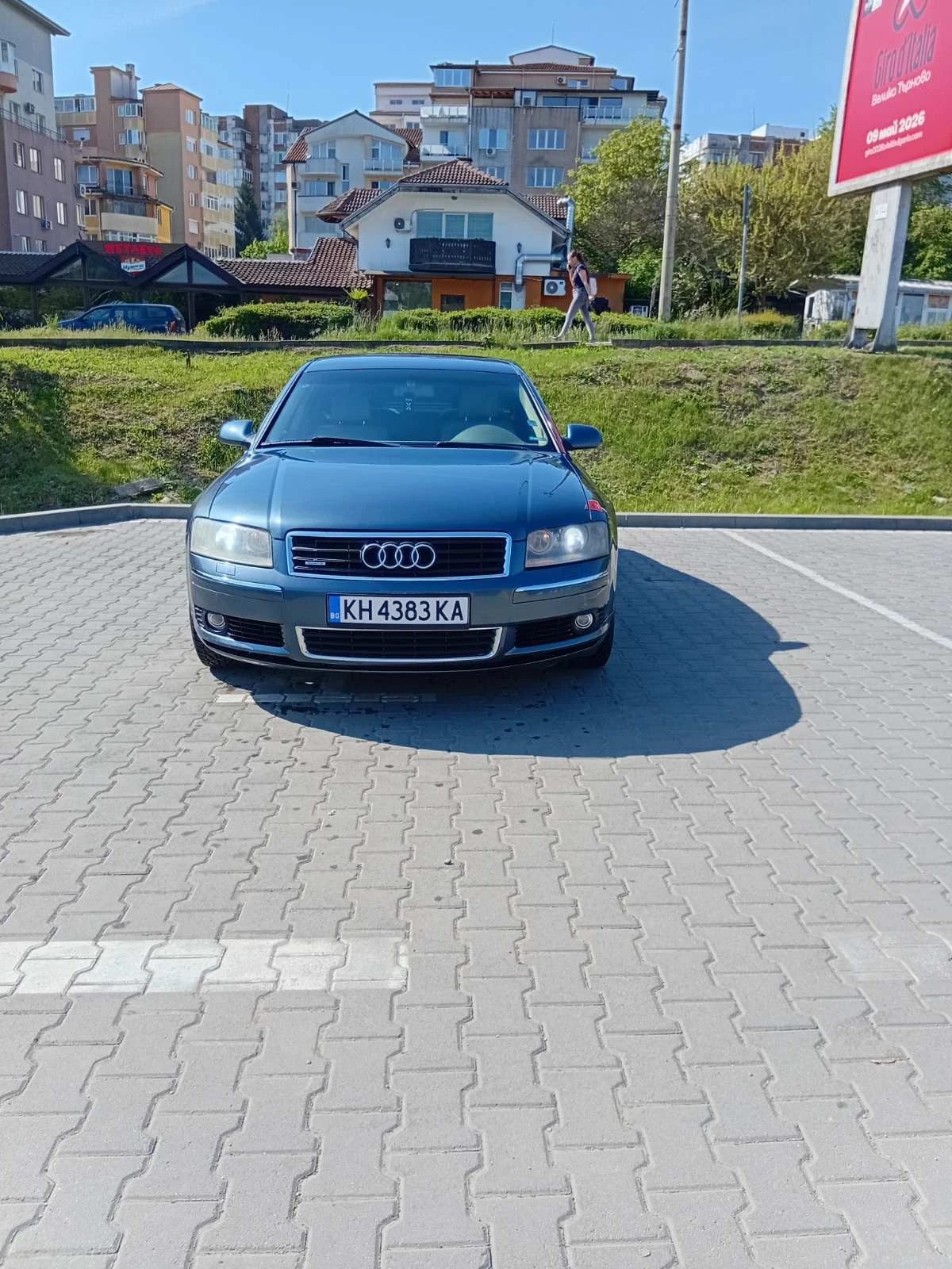 Audi A8