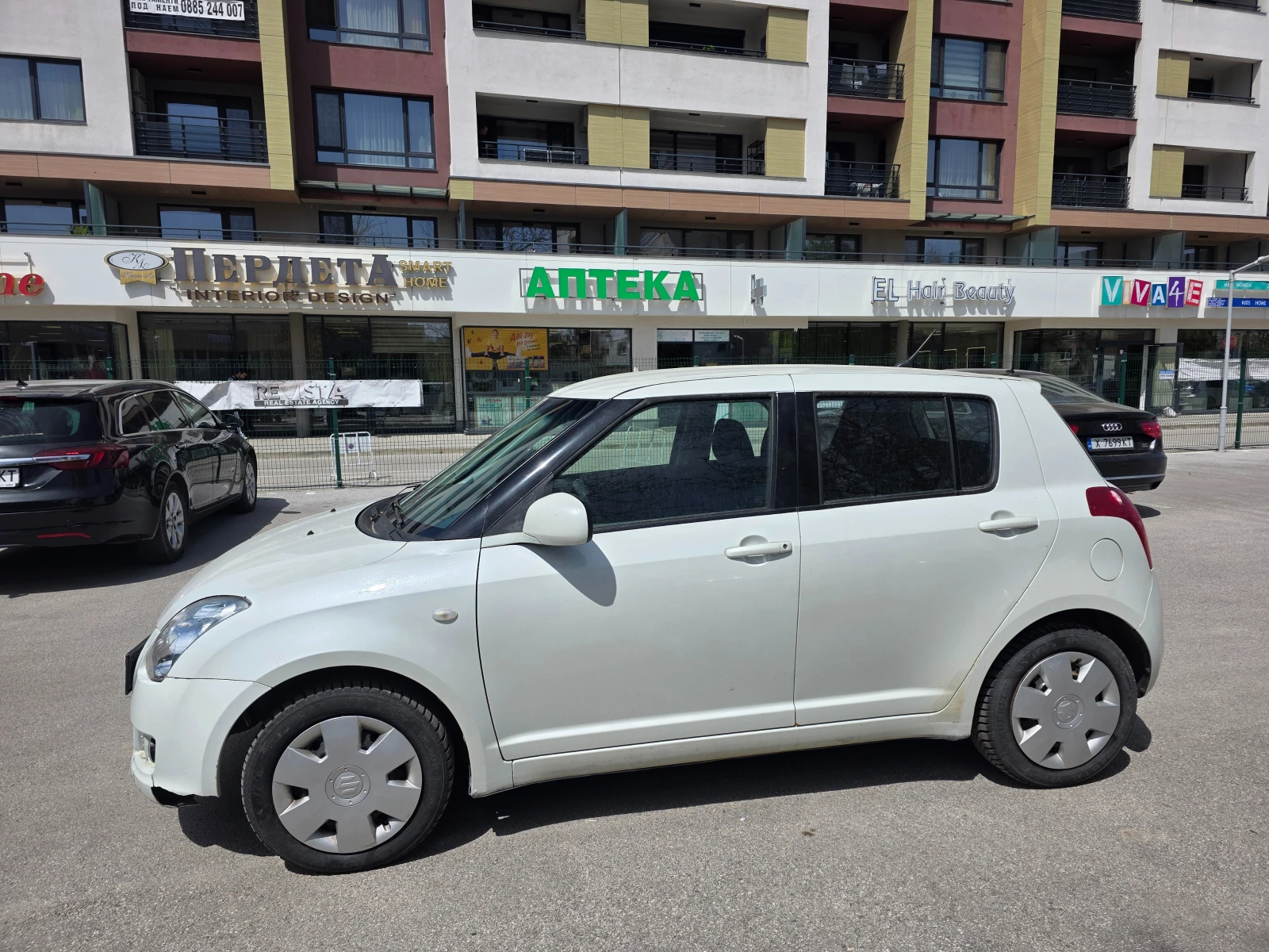 Suzuki Swift 1.3 4х4, снимка 6 - Автомобили и джипове - 54518727