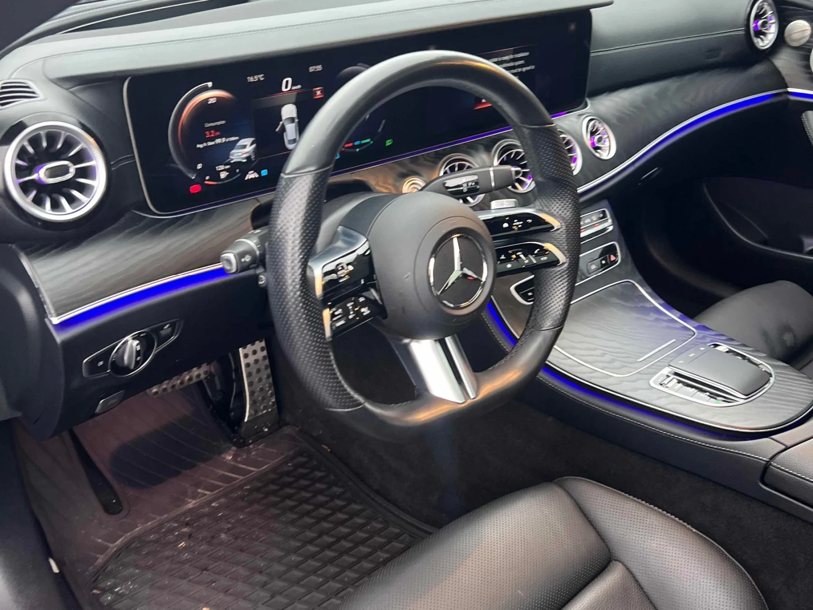 Mercedes-Benz E 450 4MATIC * ПОДГРЕВ * ПАНОРАМА * АМБИЕНТ * BURMESTER, снимка 6 - Автомобили и джипове - 54624371