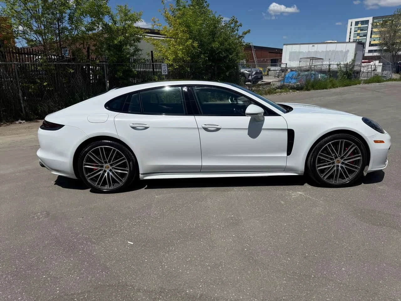 Porsche Panamera * Turbo * CARFAX * ЦЕНА ДО БГ, снимка 3 - Автомобили и джипове - 54794127