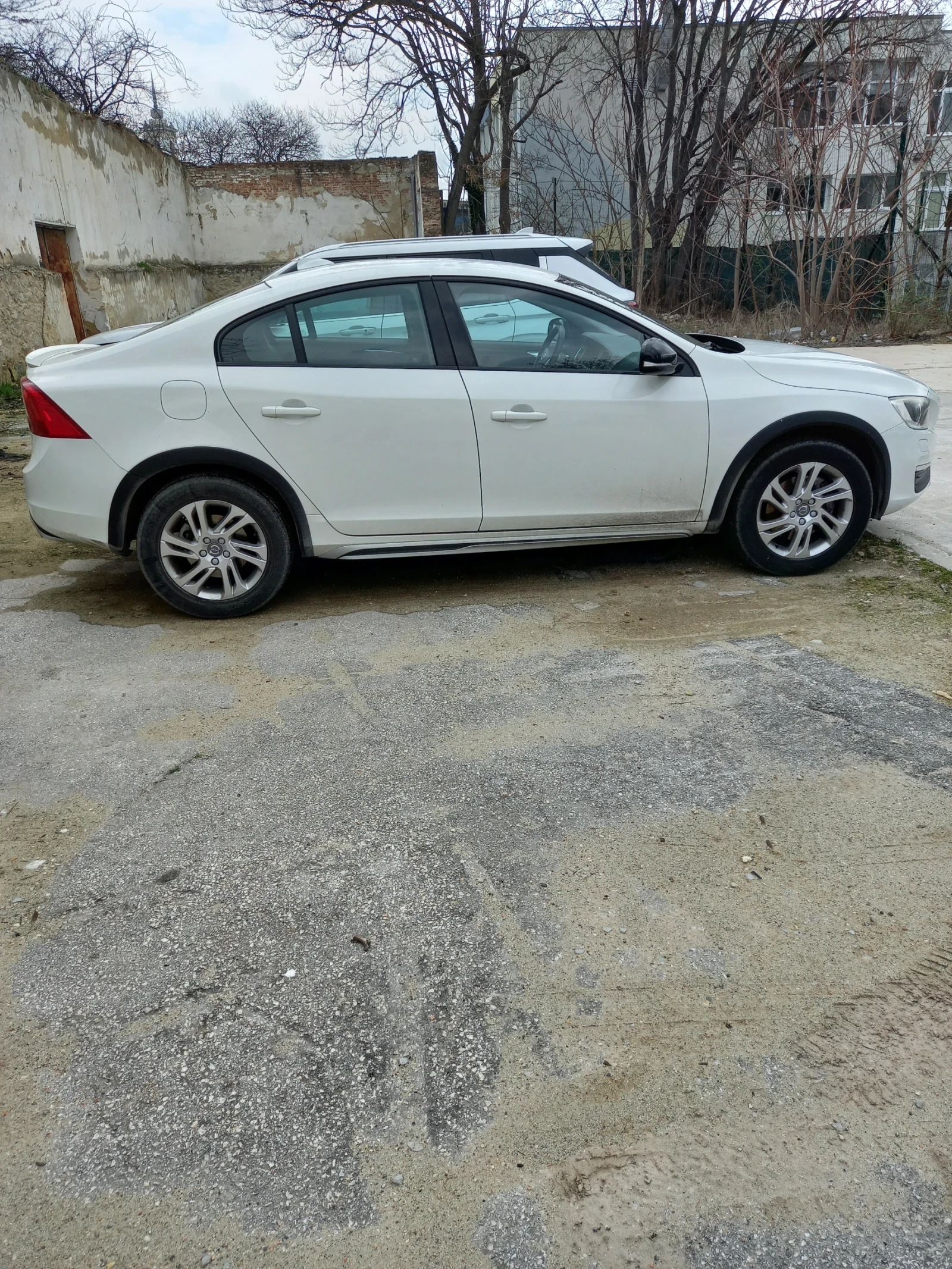 Volvo S60, снимка 4 - Автомобили и джипове - 55057393