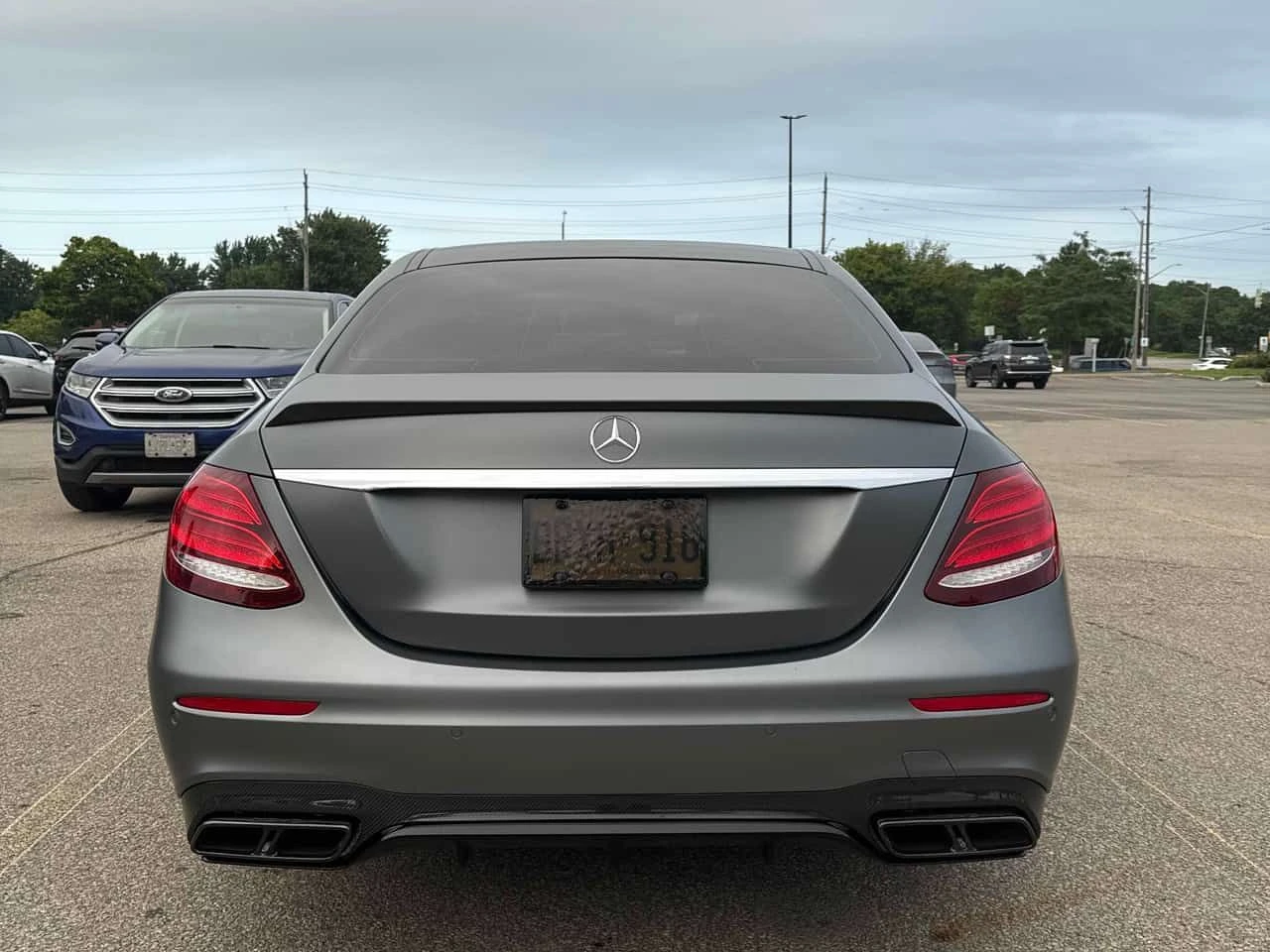Mercedes-Benz E 63 AMG S * CARFAX * ОБДУХВАНЕ * ДИСТРОНИК * , снимка 4 - Автомобили и джипове - 55185466