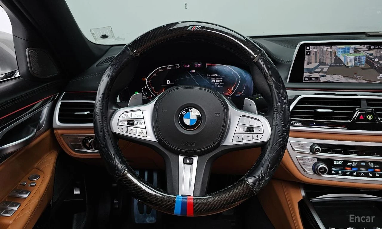 BMW 740 ДИСТРОНИК * ОБДУХВАНЕ * HEAD-UP * H/K, снимка 14 - Автомобили и джипове - 55234009