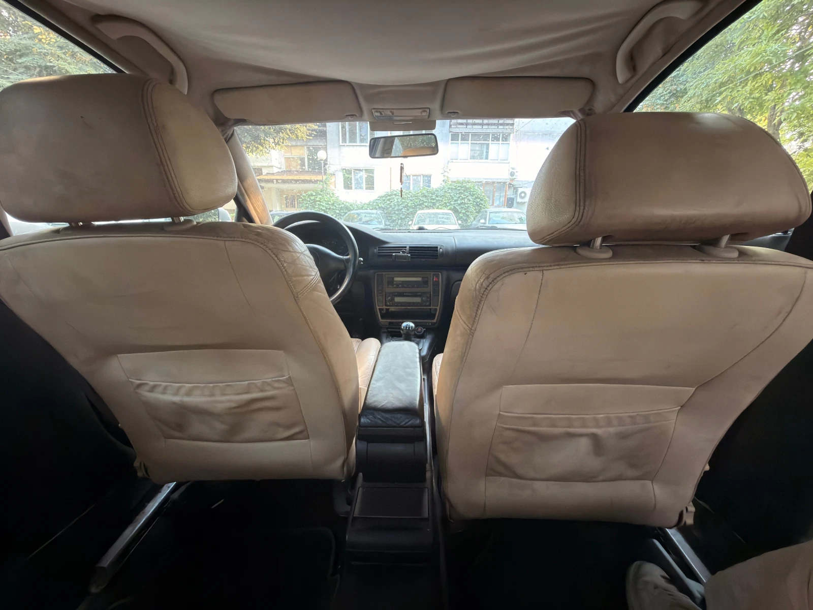 VW Passat, снимка 10 - Автомобили и джипове - 55780358