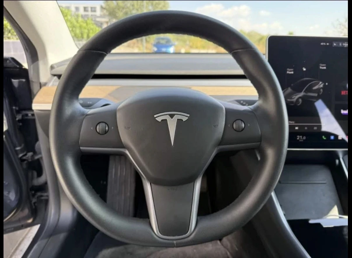 Tesla Model 3 Long Range, снимка 11 - Автомобили и джипове - 55878610