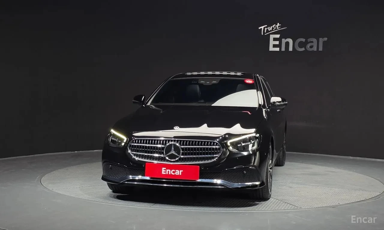 Mercedes-Benz E 250 * E250 Avantgarde* АВТОКРЕДИТ* , снимка 3 - Автомобили и джипове - 55989930
