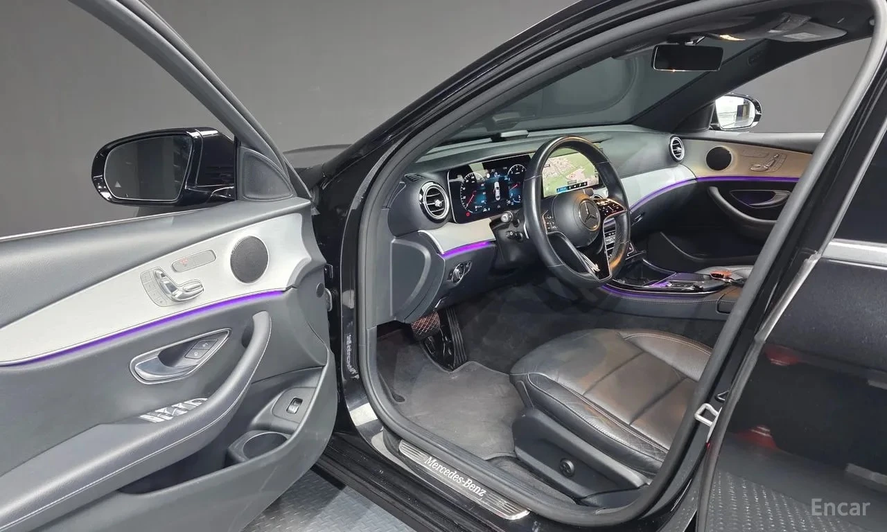 Mercedes-Benz E 250 * E250 Avantgarde* АВТОКРЕДИТ* , снимка 10 - Автомобили и джипове - 55989930