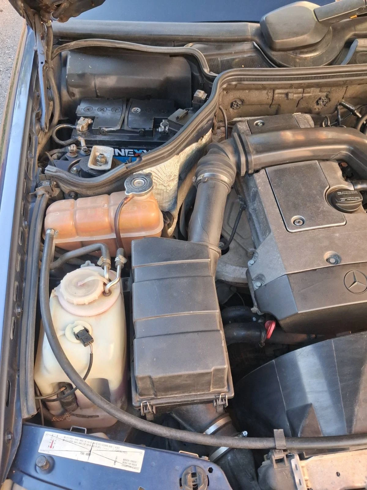 Mercedes-Benz E 200 /  Нов внос, снимка 5 - Автомобили и джипове - 56216434