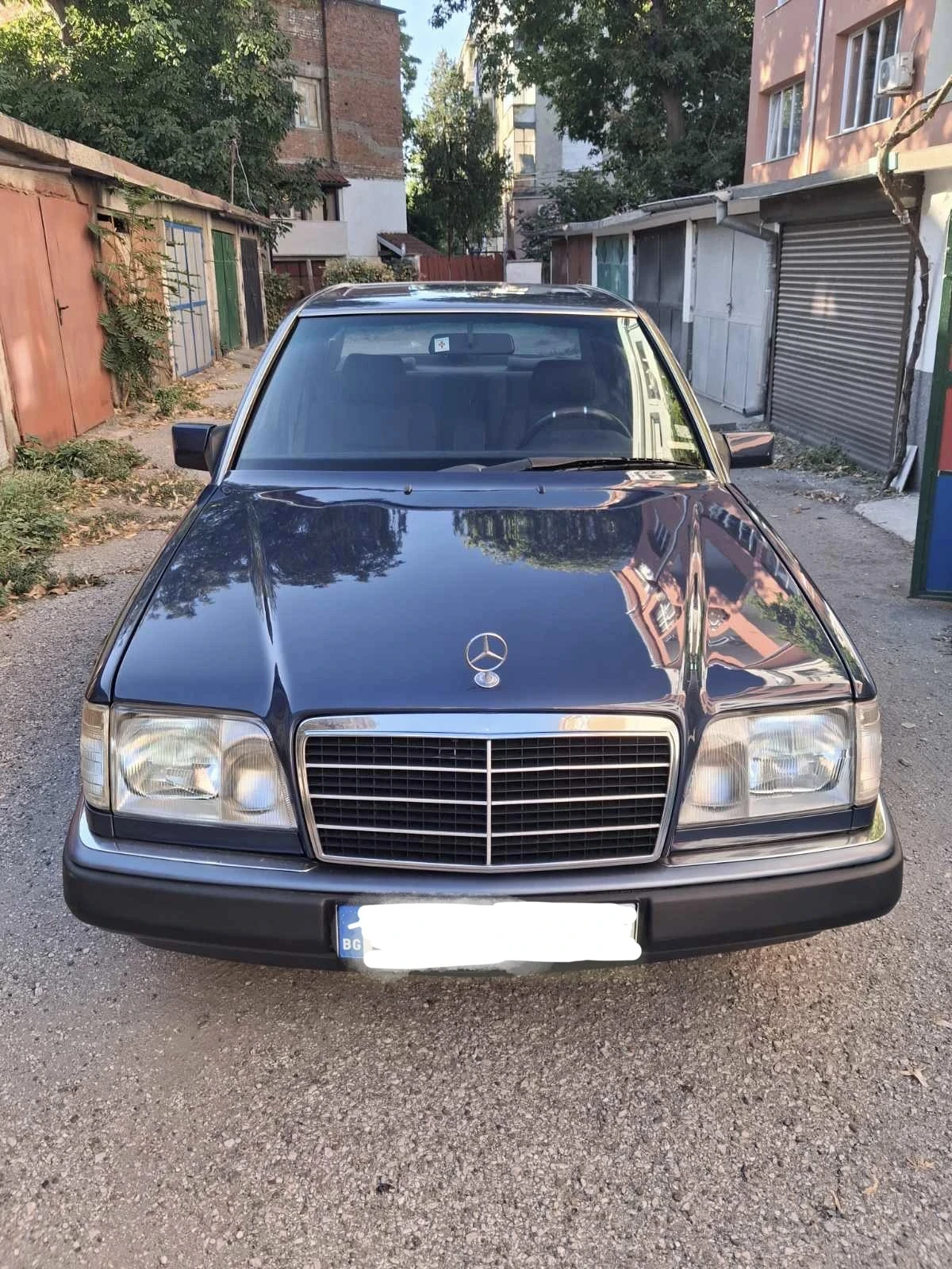 Mercedes-Benz E 200 /  Нов внос