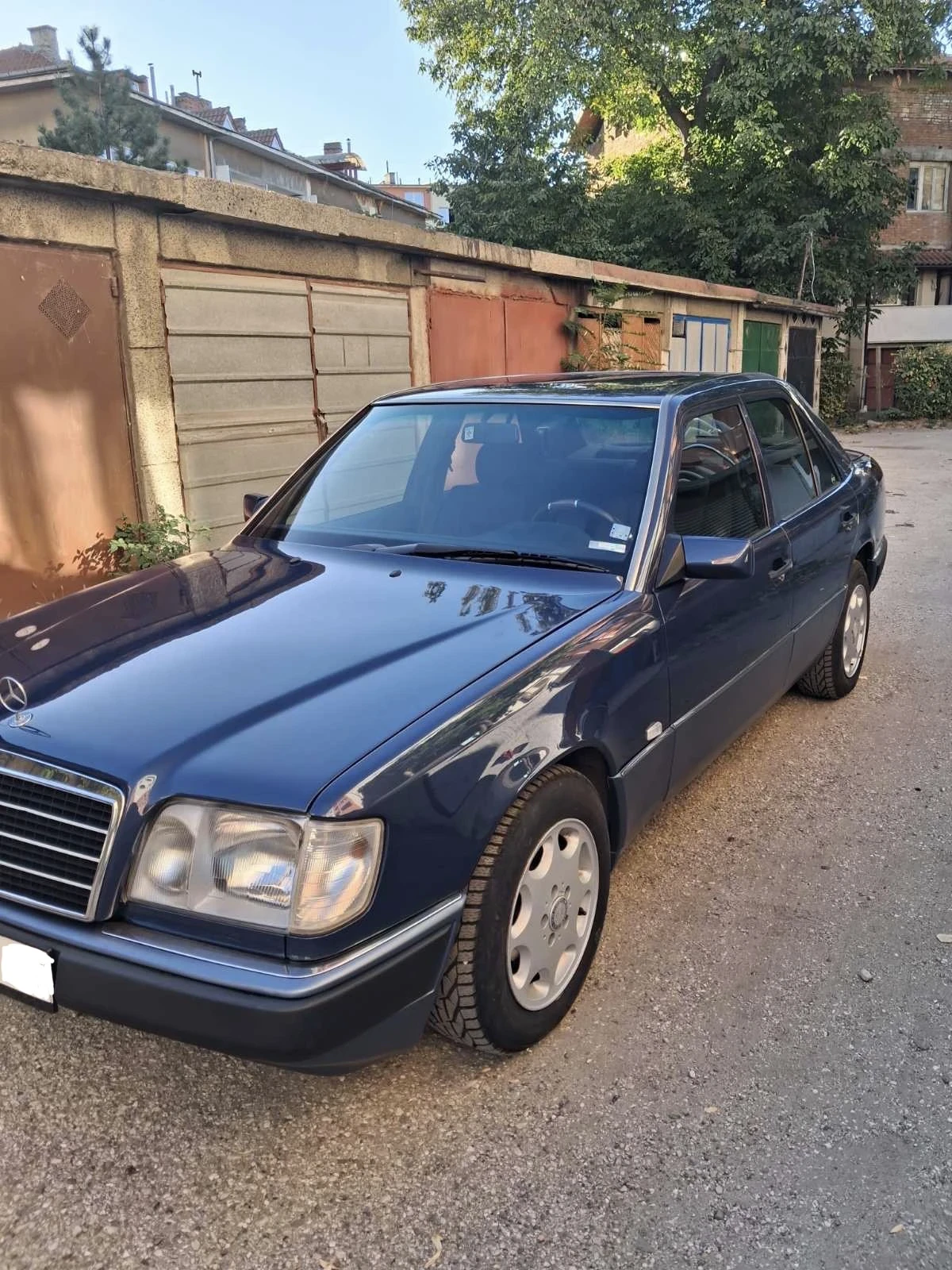 Mercedes-Benz E 200 /  Нов внос, снимка 3 - Автомобили и джипове - 56216434