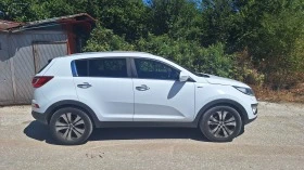 Kia Sportage 2.0 d НА ЧАСТИ, снимка 3