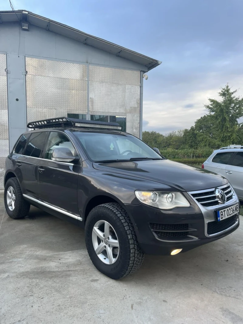 VW Touareg Джип, снимка 1 - Автомобили и джипове - 48524593