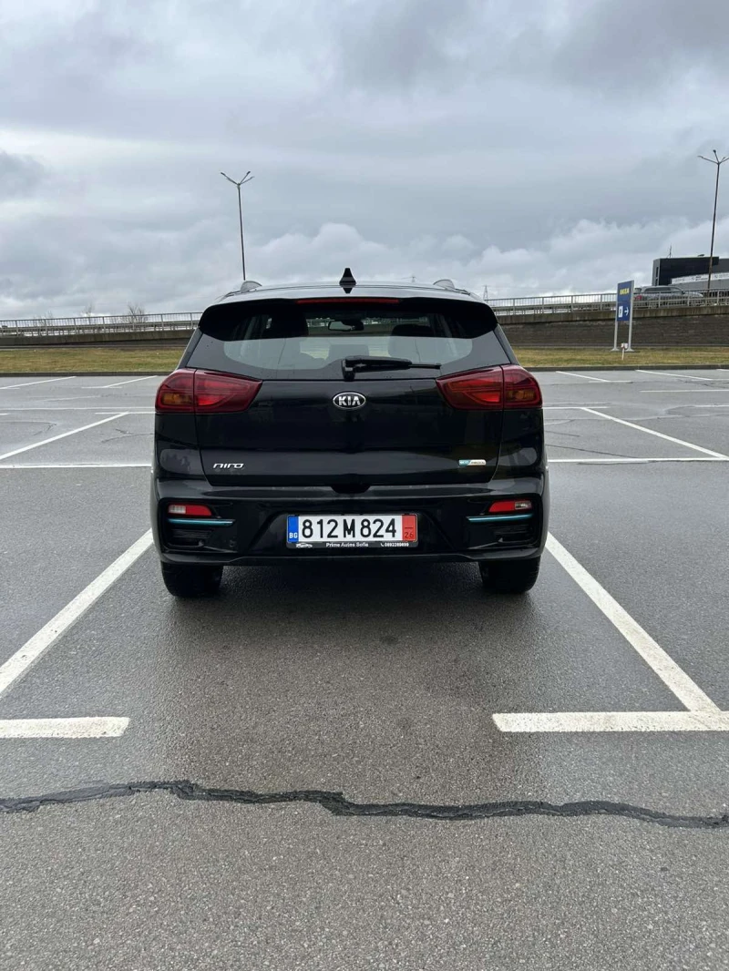 Kia Niro 65 kWh Dynamic Line, снимка 6 - Автомобили и джипове - 53352668