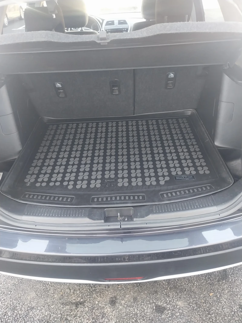 Suzuki SX4 S-Cross Седан, снимка 8 - Автомобили и джипове - 52828166