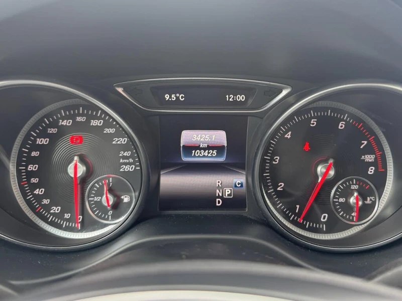 Mercedes-Benz GLA 250 4MATIC ПОДГРЕВ* PANO* CAM* CARPLAY* KEYLESS* , снимка 13 - Автомобили и джипове - 52838072