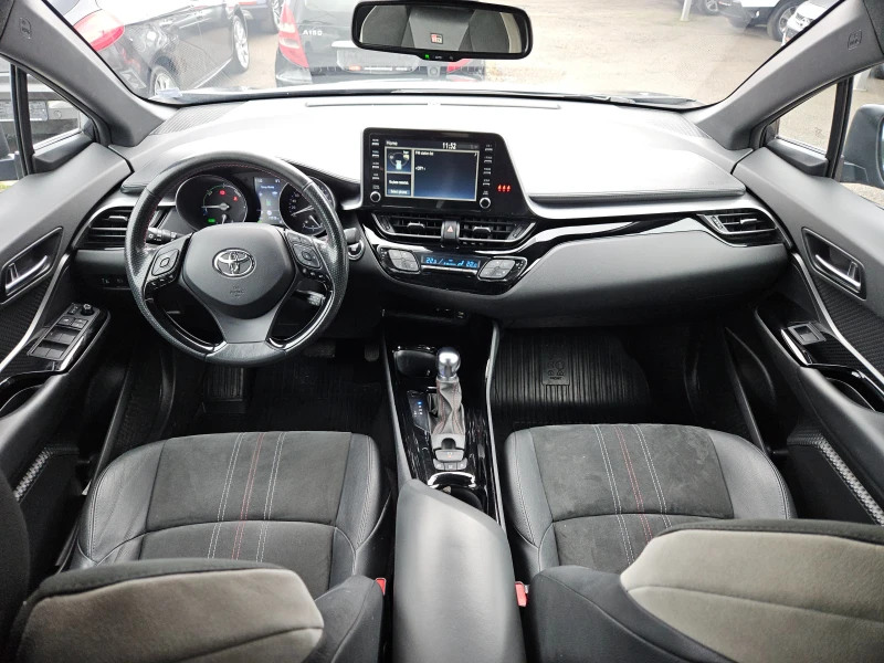 Toyota C-HR 2.0Hibrid/GR-Sport/CARPLAY/ПОДГРЕВ/КАМЕРА/БЛУТУТ, снимка 10 - Автомобили и джипове - 53105607