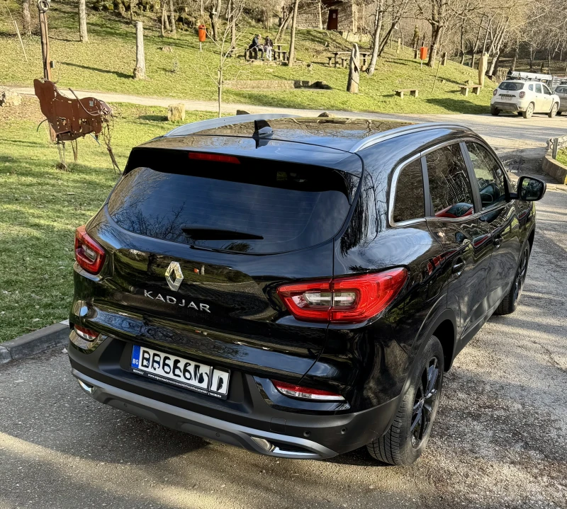 Renault Kadjar TCe 160 в ГАРАНЦИЯ, снимка 3 - Автомобили и джипове - 53264700