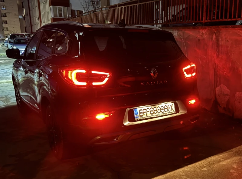Renault Kadjar TCe 160 в ГАРАНЦИЯ, снимка 14 - Автомобили и джипове - 53264700