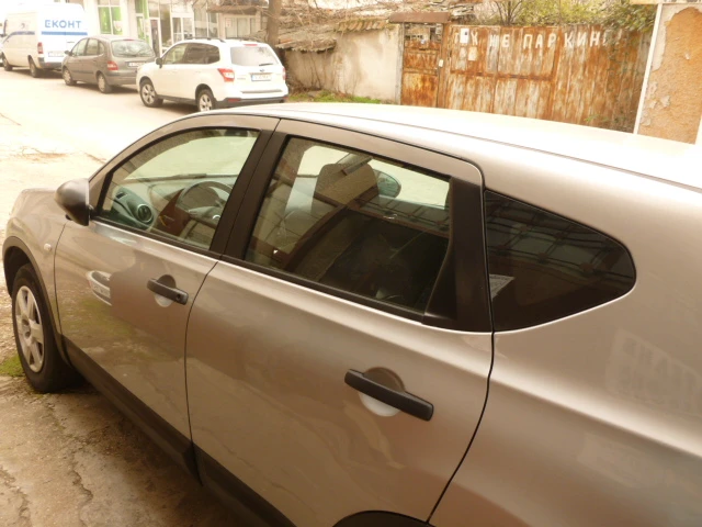 Nissan Qashqai 1, 5 DCI, снимка 4 - Автомобили и джипове - 52956865