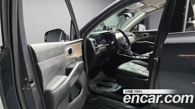 Kia Sorento Diesel 2.2 2WD, снимка 4 - Автомобили и джипове - 54089365