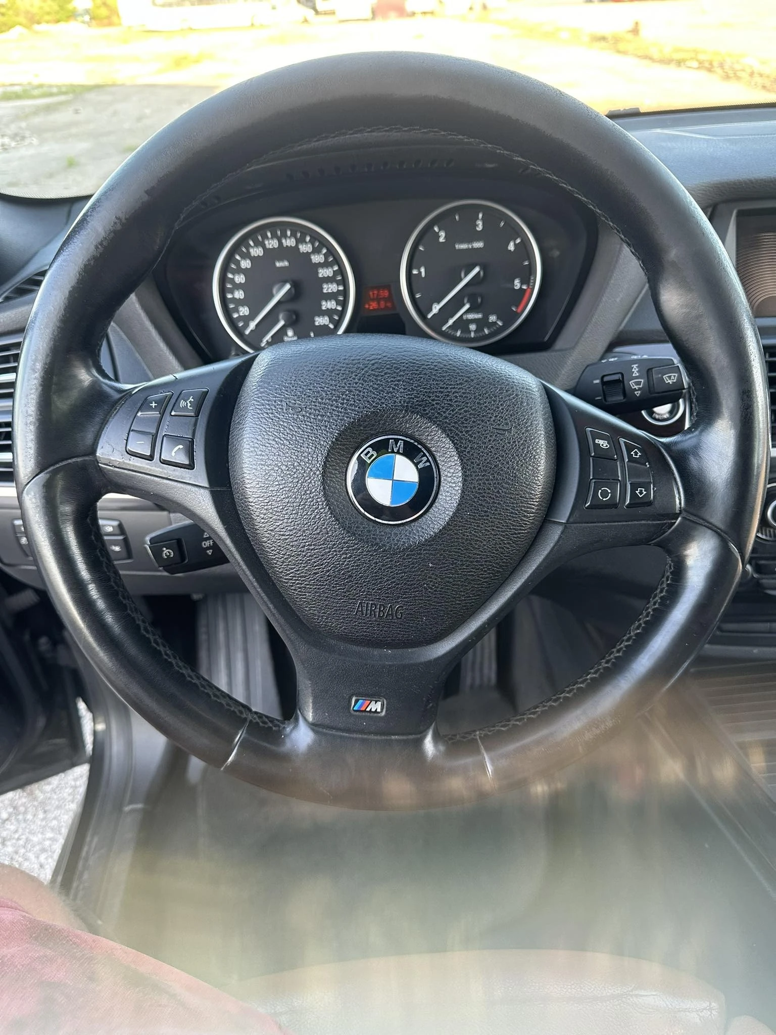 BMW X5 3.5D M Pack, снимка 12 - Автомобили и джипове - 52114495