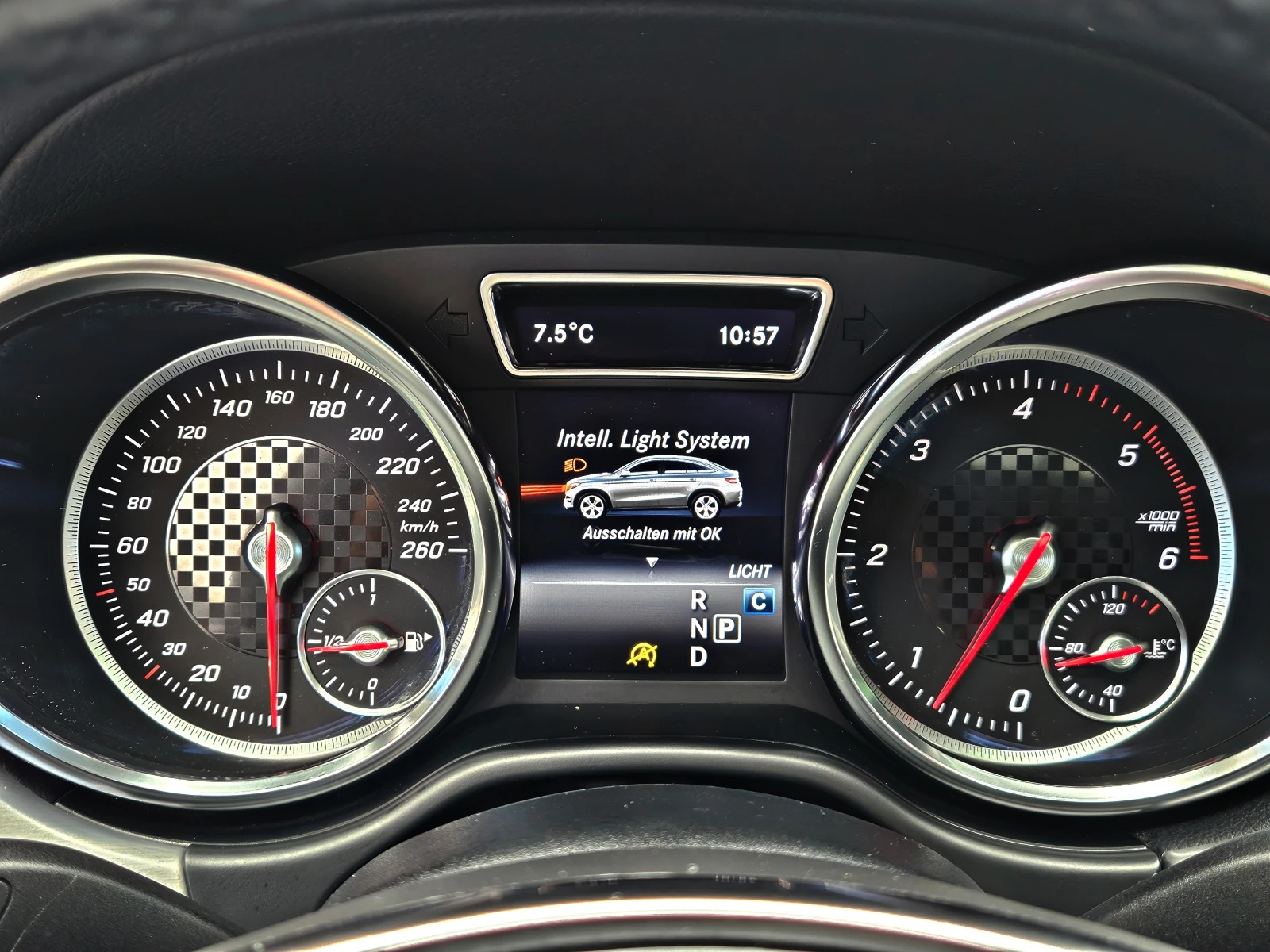 Mercedes-Benz GLE 350 AMG/GERMANY/360CAMERA/PANO/HARMAN/CAR PLAY/AIR/LIZ - изображение 9