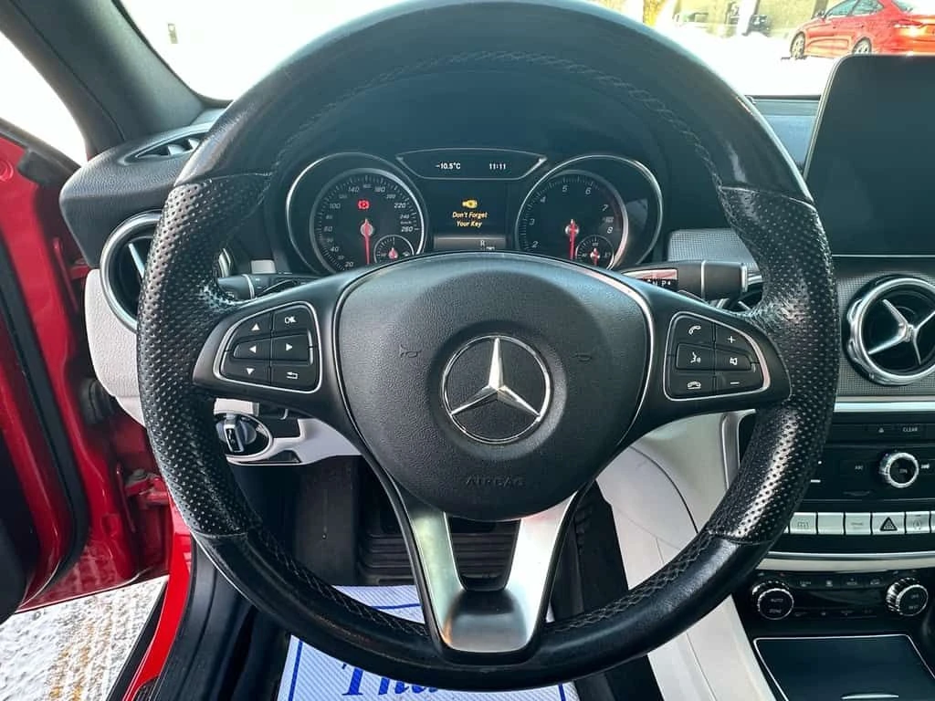 Mercedes-Benz GLA 250 * CARFAX * ���� �� �� | Mobile.bg � ����������� 6