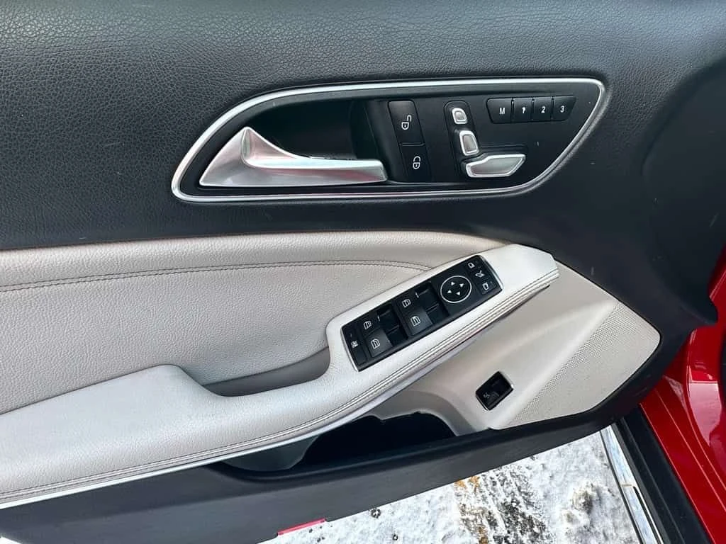 Mercedes-Benz GLA 250 * CARFAX * ���� �� �� | Mobile.bg � ����������� 13