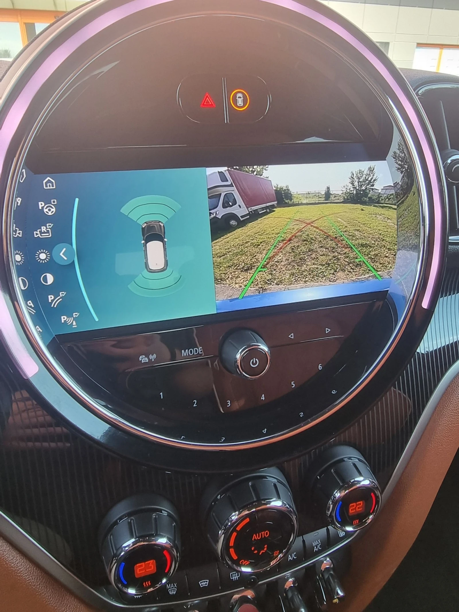 Mini Countryman, снимка 13 - Автомобили и джипове - 54049611