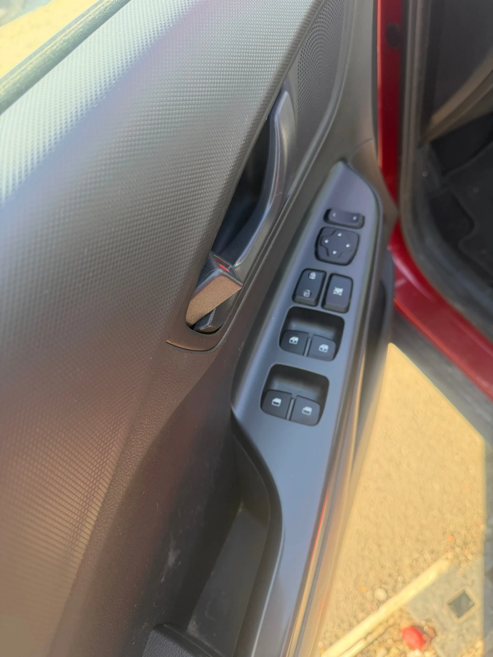 Hyundai Kona, снимка 10 - Автомобили и джипове - 54142570