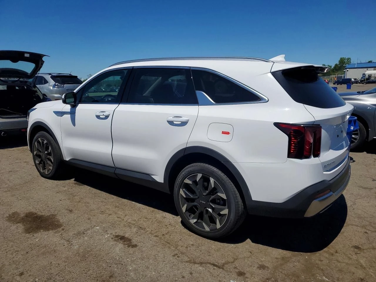 Kia Sorento, снимка 2 - Автомобили и джипове - 54631503
