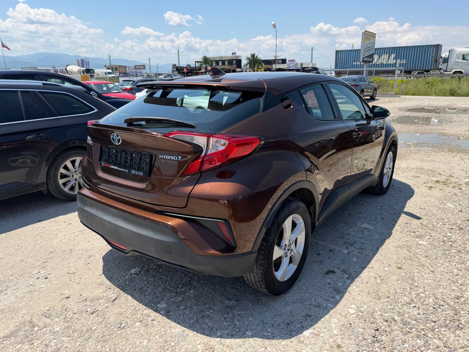 Toyota C-HR 1.8 HYBRID(КАТО НОВА), снимка 5 - Автомобили и джипове - 54680060