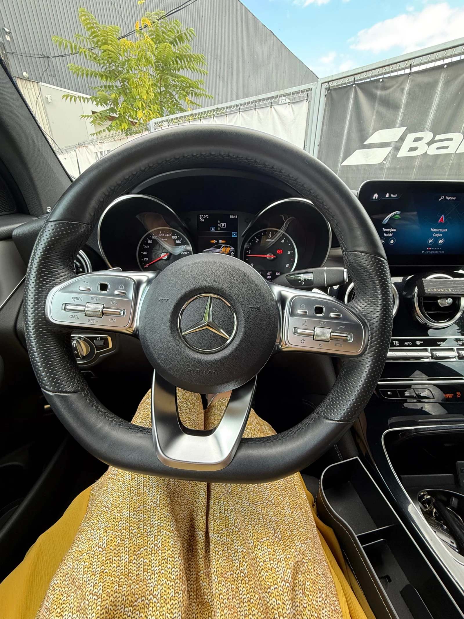 Mercedes-Benz GLC 220, снимка 6 - Автомобили и джипове - 55717133