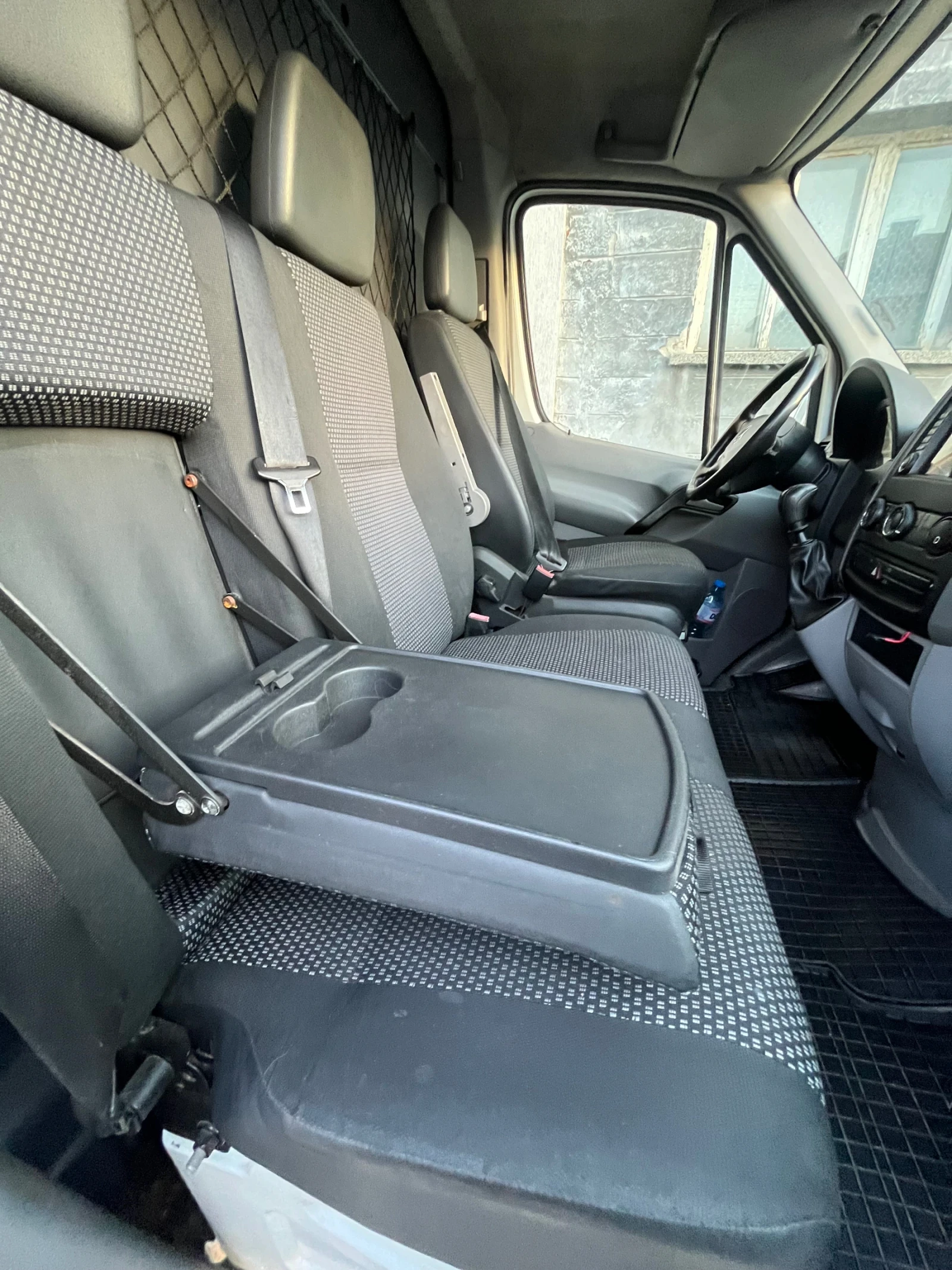 Mercedes-Benz 313, снимка 3 - Бусове и автобуси - 56345698