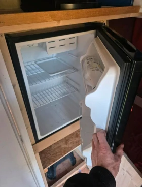 Каравана Bursner 450, снимка 6