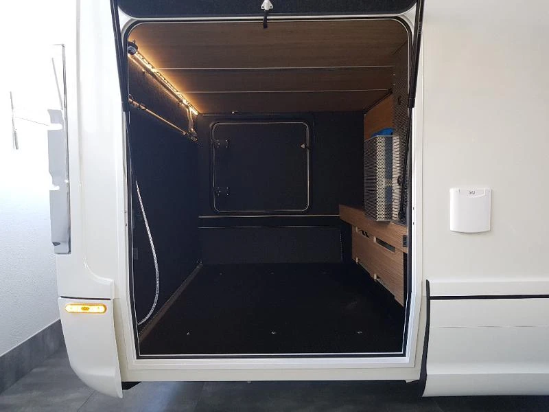 ������ Niesmann Bischoff Arto 77E | Mobile.bg � ����������� 12