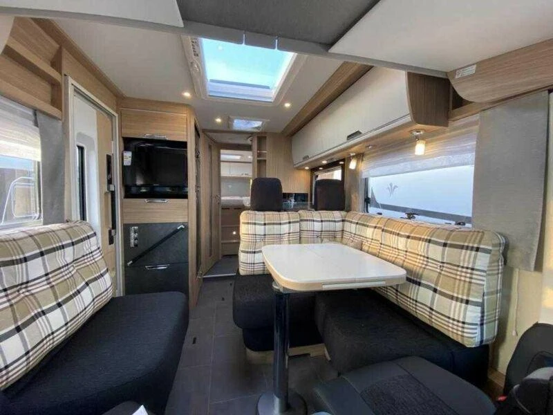 ������ Niesmann Bischoff Arto 77E | Mobile.bg � ����������� 3